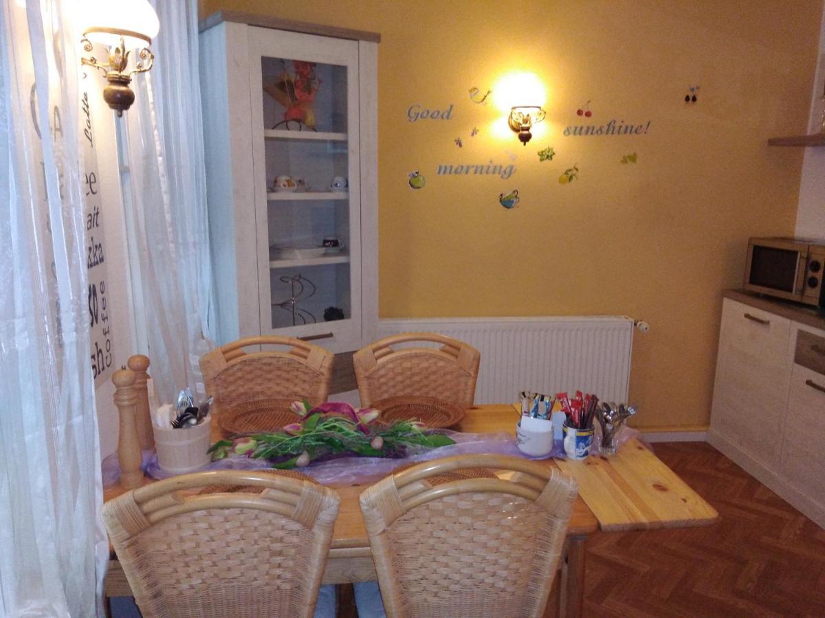Pension Waldidyll Stutzerbach Bagian luar foto