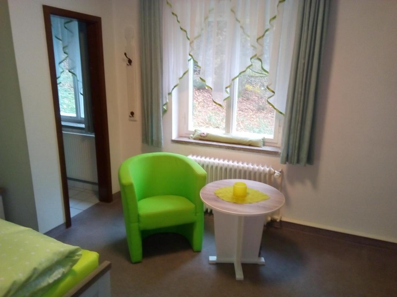 Pension Waldidyll Stutzerbach Bagian luar foto